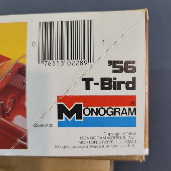 Monogram '56 T-Bird 1:24 Scale Ford Thunderbird Model Kit 2289 Vintage 1982 NEW - Picture 5 of 9